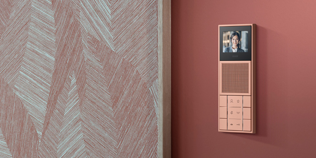 JUNG Türkommunikation bei Brückner Elektro und Trockenbau in Petersaurach