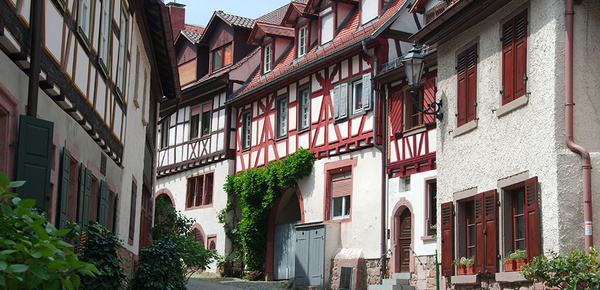 Altbau­sanierung bei Brückner Elektro und Trockenbau in Petersaurach